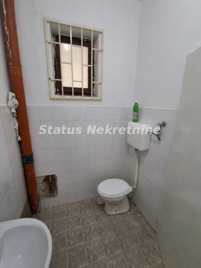 Rent, office space, 90m², Podbara, Novi Sad Sve Podlokacije