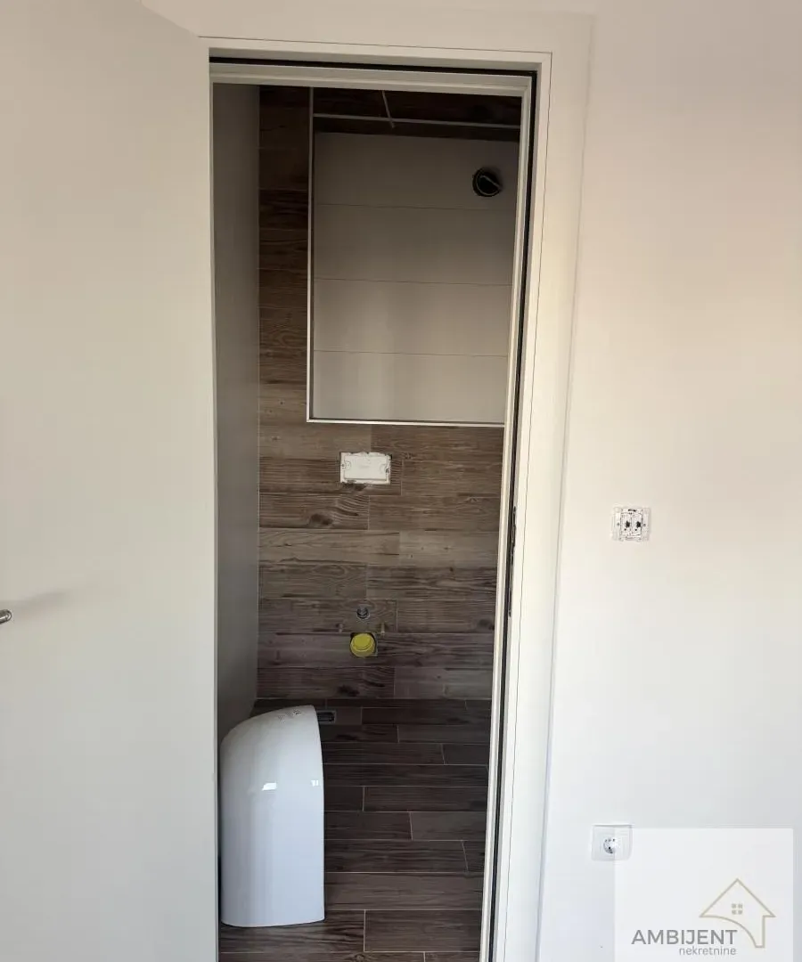 Prodaja, trosoban stan, 71m², Stari Banovci, Stara Pazova