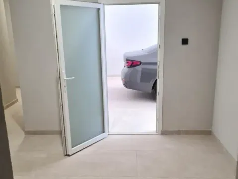 Sale, apartment, 220m², Savski Venac, Beograd - image 10