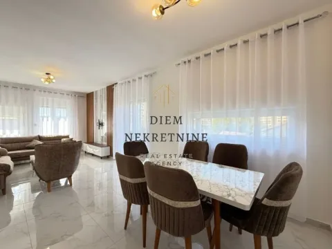 Rent, two bedroom apartment, 76m², Central Point, Podgorica - image 4