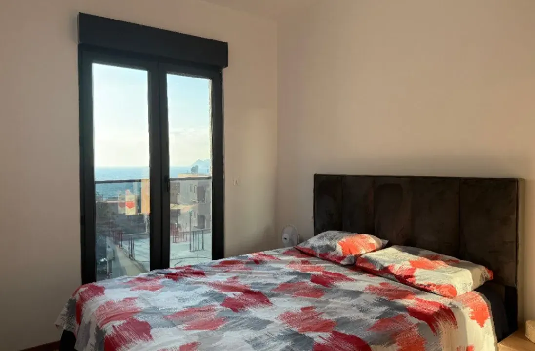 Prodaja, jednosoban stan, 40m², Dobre Vode, Bar