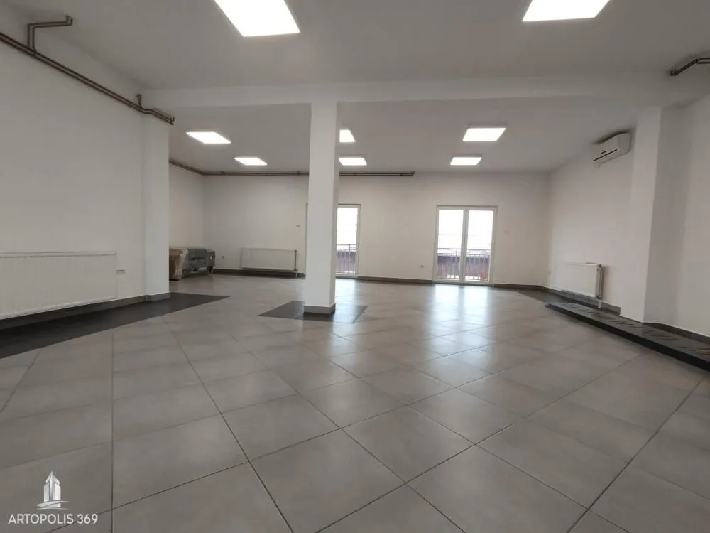 Izdavanje, poslovni prostor, 100m², Mali Mokri Lug, Zvezdara Sve Podlokacije