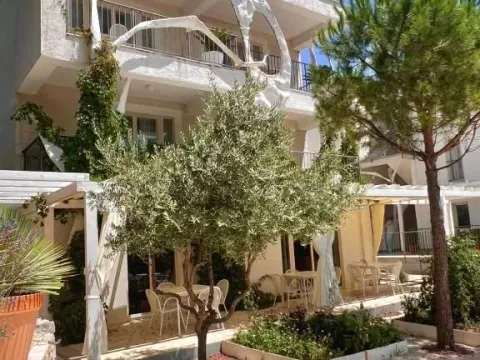 Sale, one bedroom apartment, 42m², Pržno, Budva