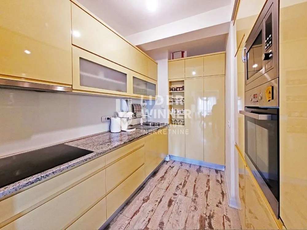 Sale, three bedroom apartment, 90m², Trošarina, Voždovac Sve Podlokacije