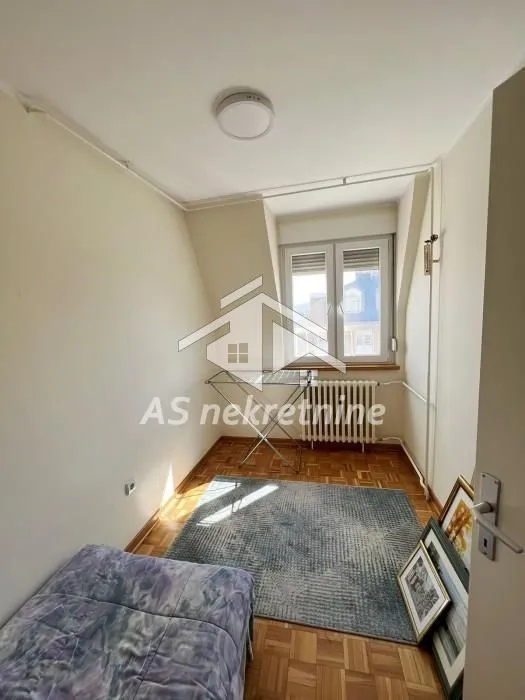 Rent, three bedroom apartment, 80m², Voždovac Sve Podlokacije, Beograd