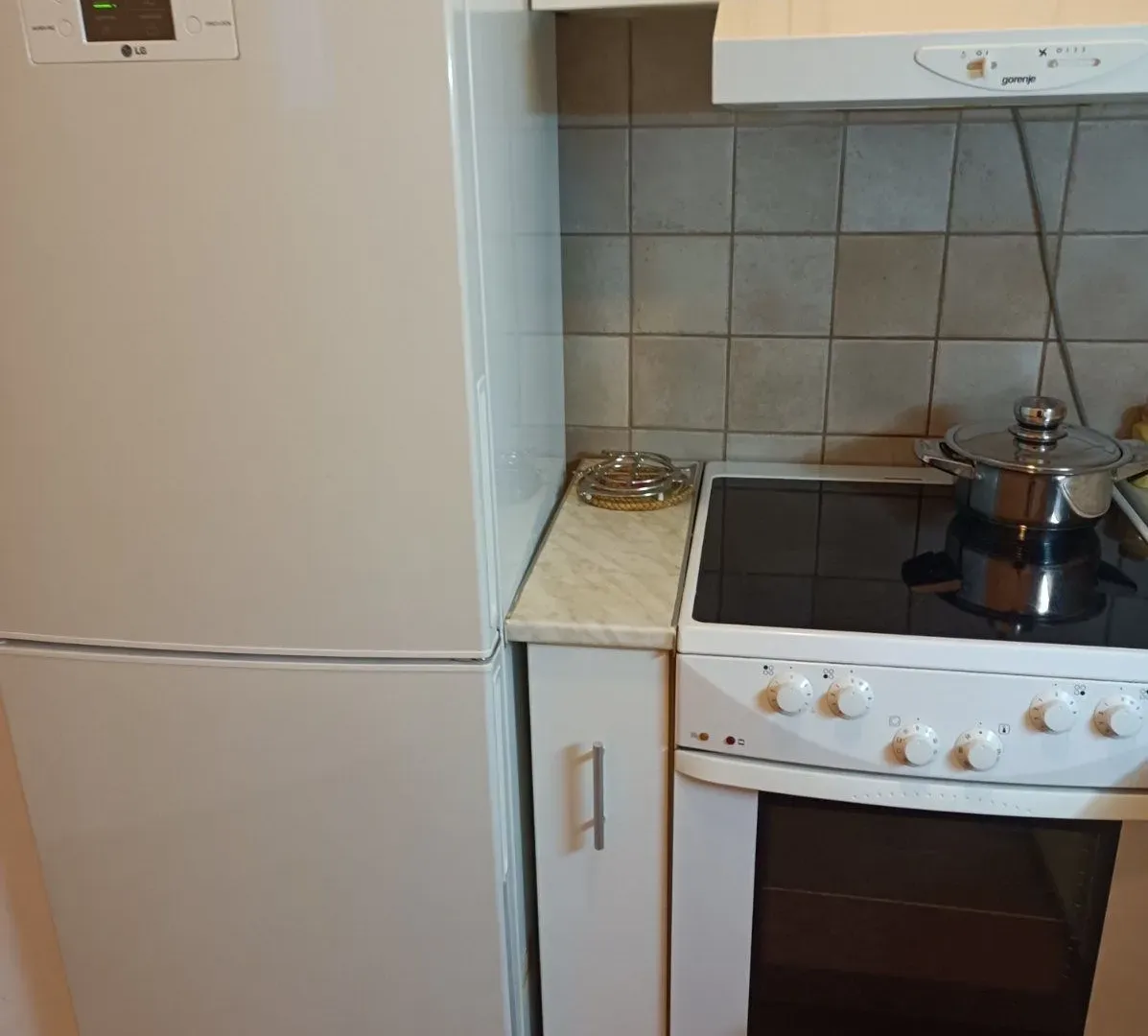 Rent, one bedroom apartment, 40m², Stari Aerodrom, Podgorica
