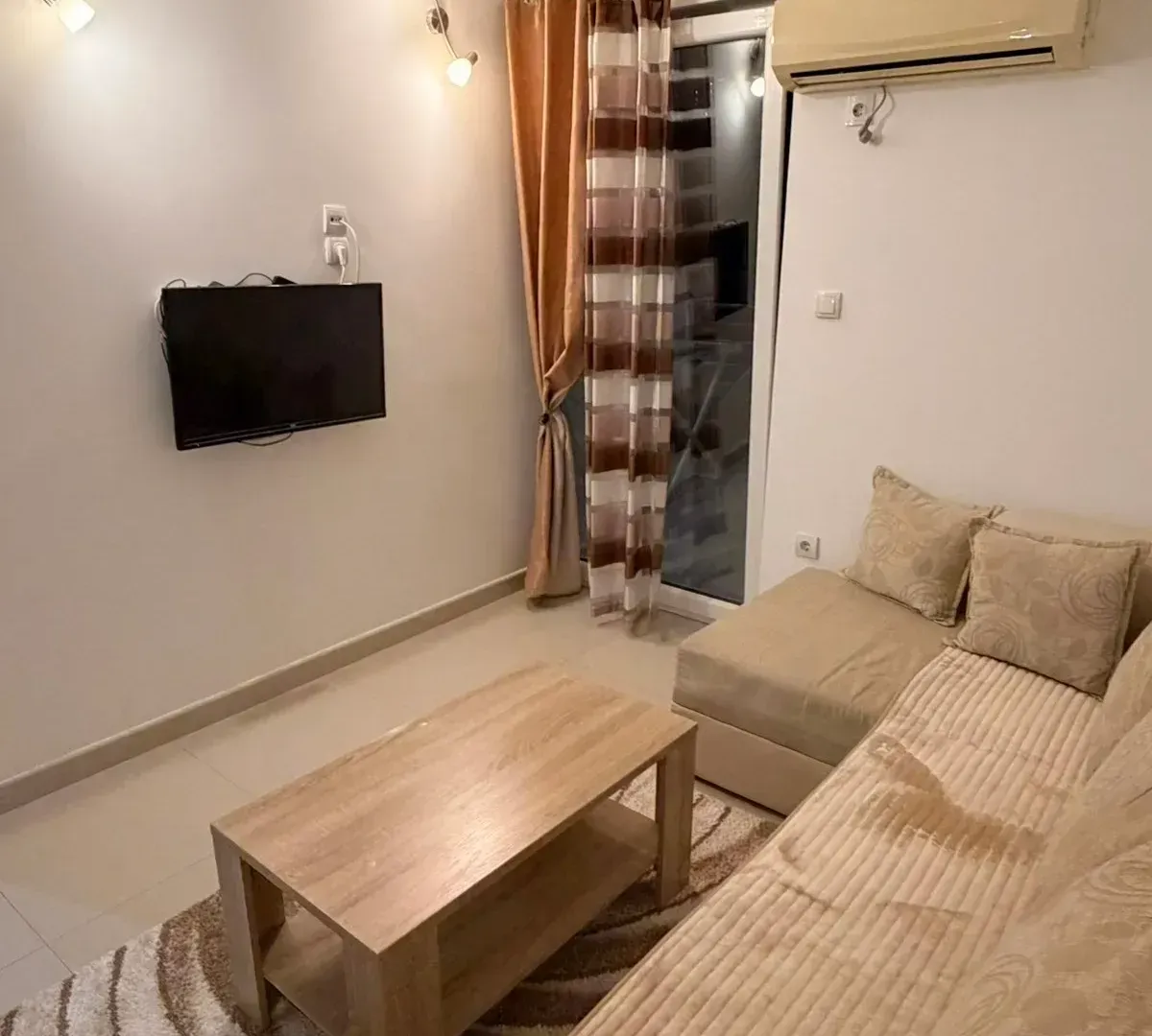 Rent, apartment, 50m², Tivat, Crna Gora