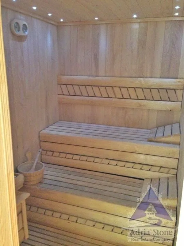 Sale, house, 495m², Bečići, Budva