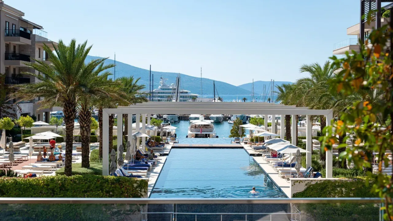 Sale, two bedroom apartment, 175m², Porto Montenegro, Tivat