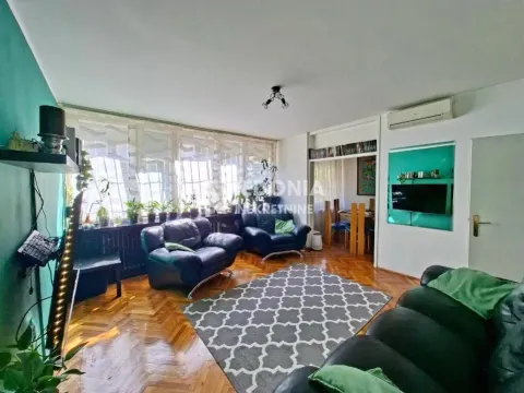 Prodaja, trosoban stan, 71m², Banovo Brdo, Beograd - image 2