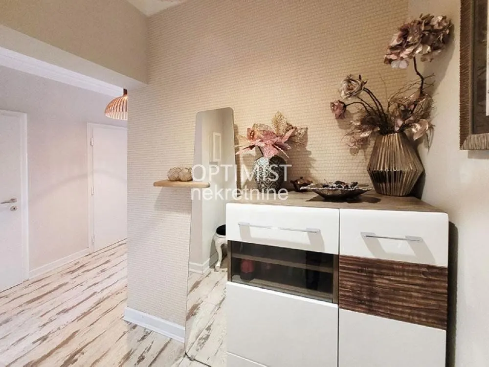 Sale, three bedroom apartment, 88m², Voždovac Sve Podlokacije, Beograd