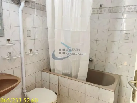 Sale, four bedroom apartment, 135m², Čukarica, Beograd - image 13
