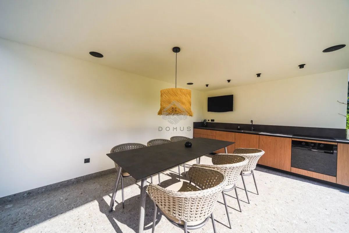 Rent, house, 130m², Masline, Podgorica