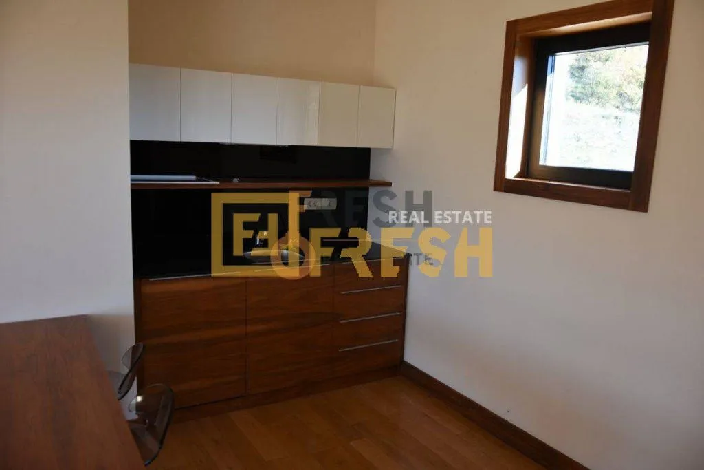 Prodaja, kuća, 310m², Kotor, Crna Gora