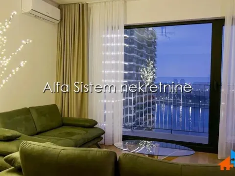 Rent, three bedroom apartment, 88m², Savski Venac, Beograd - image 1