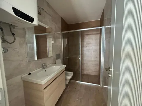 Sale, two bedroom apartment, 74m², Bar, Crna Gora - image 4