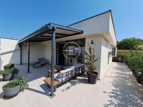 Prodaja, stan, 145m², Sremska Kamenica, Petrovaradin - image 14