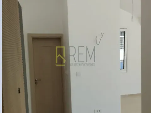 Prodaja, dvosoban stan, 84m², Herceg Novi, Crna Gora - image 7