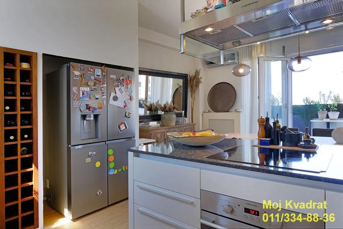 Sale, three bedroom apartment, 157m², Stari Grad, Beograd