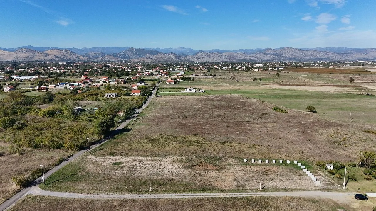 Prodaja, plac, 20000m², Zeta, Podgorica