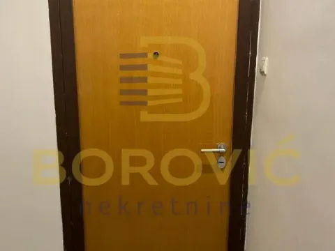 Rent, office space, 60m², Čukarica, Beograd - image 10