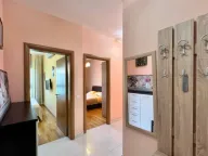 Izdavanje, dvosoban stan, 60m², Bečići, Budva - image 8