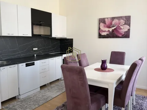 Rent, two bedroom apartment, 68m², Blok 9, Podgorica - image 4
