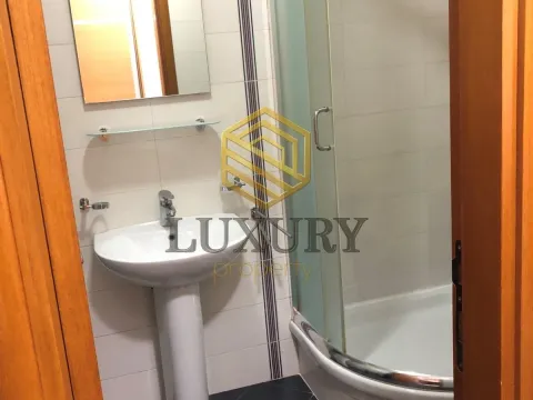 Prodaja, jednosoban stan, 44m², Stari Aerodrom, Podgorica - image 1