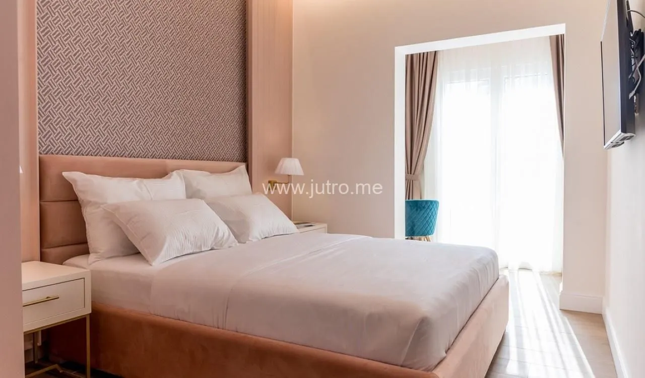Prodaja, ugostiteljski objekat, 317m², Velji Vinogradi, Budva