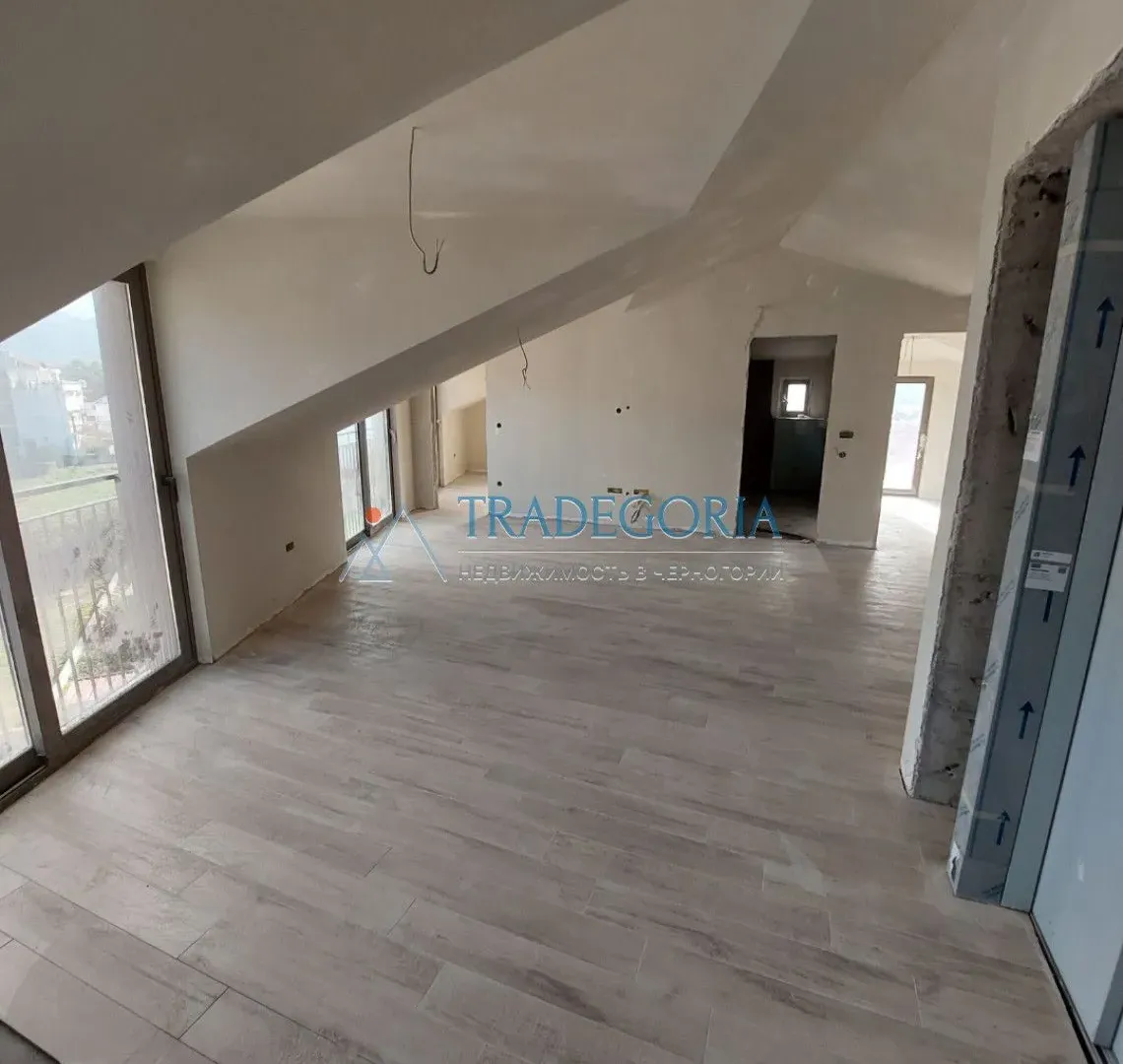 Prodaja, jednosoban stan, 62m², Tivat, Crna Gora