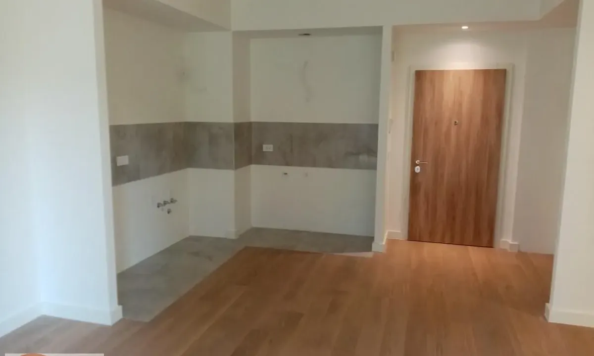 Prodaja, trosoban stan, 72m², Savski Venac, Beograd