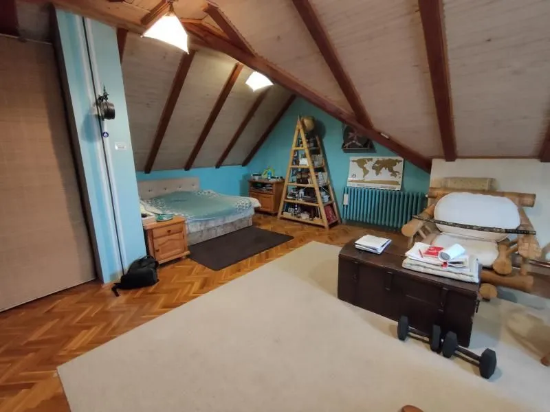 Prodaja, trosoban stan, 84m², Socijalno, Novi Sad Sve Podlokacije