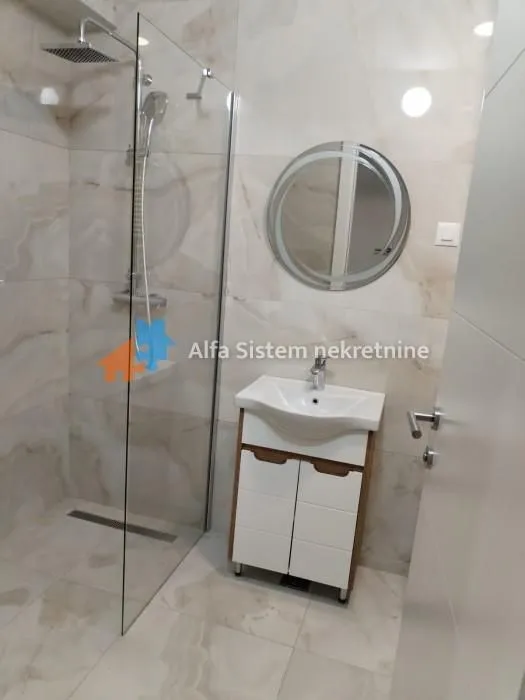Rent, two bedroom apartment, 52m², Novi Beograd Blok 65, Novi Beograd Sve Podlokacije