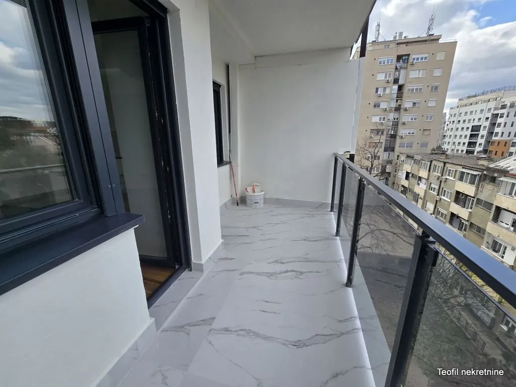 Sale, three bedroom apartment, 75m², Južni Bulevar, Vračar Sve Podlokacije