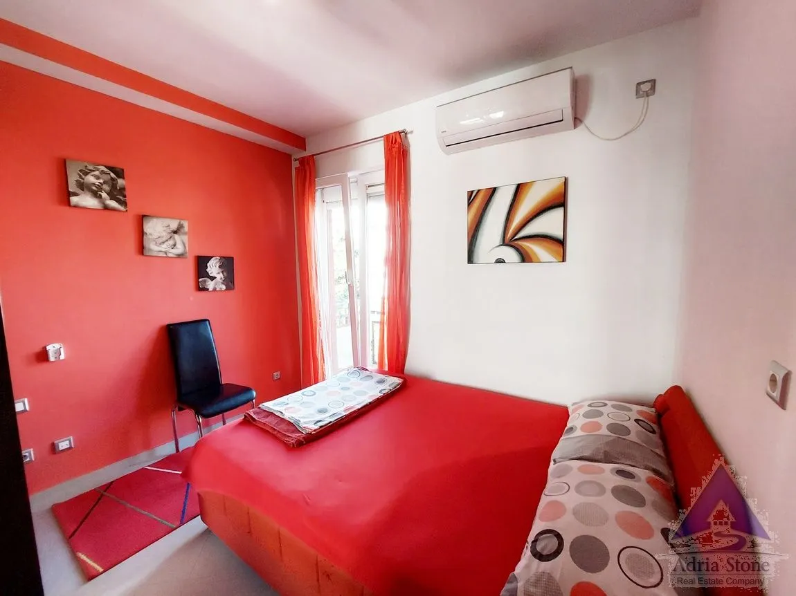 Sale, two bedroom apartment, 54m², Centar, Budva
