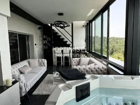 Sale, apartment, 138m², Skojevsko Naselje, Beograd