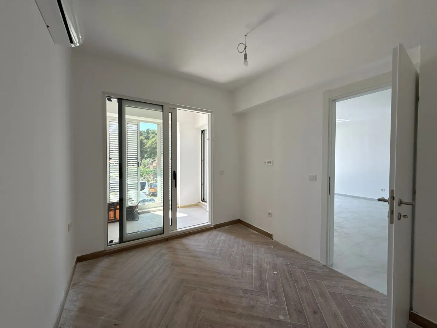 Prodaja, dvosoban stan, 63m², Mrčevac, Tivat
