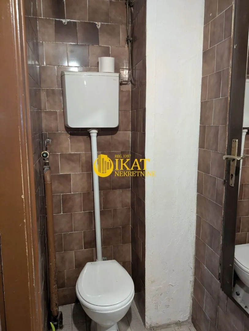 Prodaja, dvosoban stan, 52m², Stari Grad, Beograd