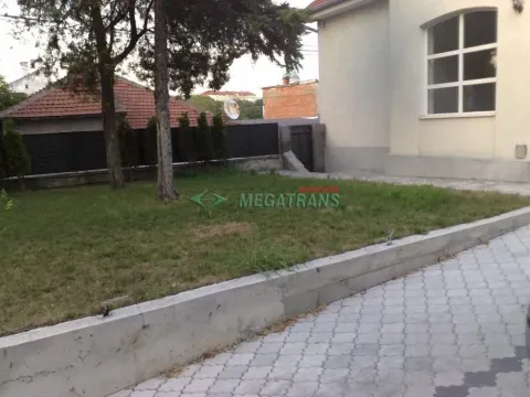 Izdavanje, kuća, 200m², Partizanov Stadion, Beograd - image 6