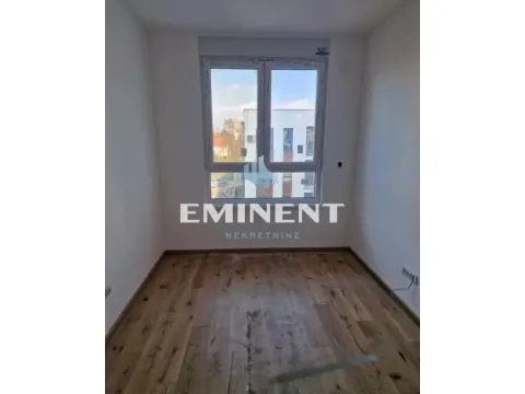 Prodaja, trosoban stan, 64m², Zemun Gornji Grad, Zemun Sve Podlokacije - image 3