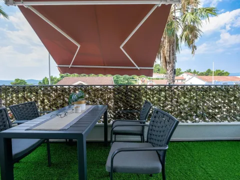 Sale, two bedroom apartment, 70m², Dumidran, Tivat - image 10