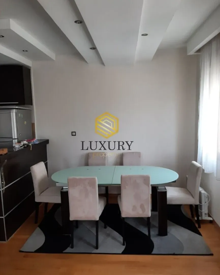 Prodaja, dvosoban stan, 73m², Momišići, Podgorica