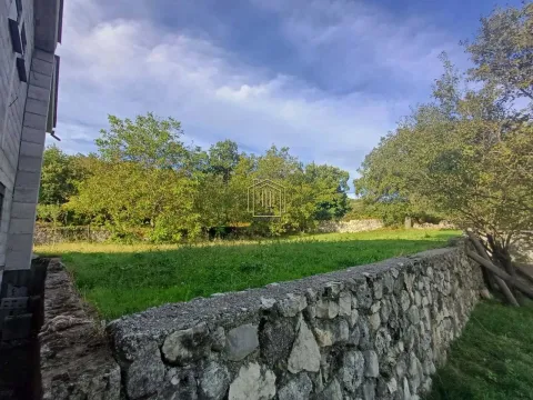 Prodaja, kuća, 300m², Gostilje Martinićko, Danilovgrad - image 11