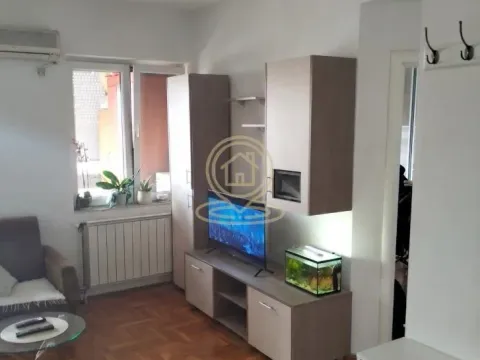 Prodaja, dvosoban stan, 41m², Adamovićevo Naselje, Novi Sad Sve Podlokacije - image 4