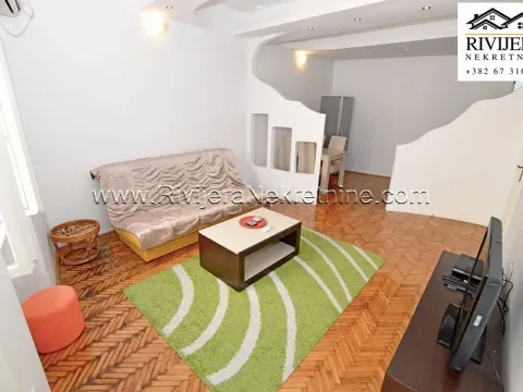 Prodaja, dvosoban stan, 57m², Centar, Herceg Novi - image 2