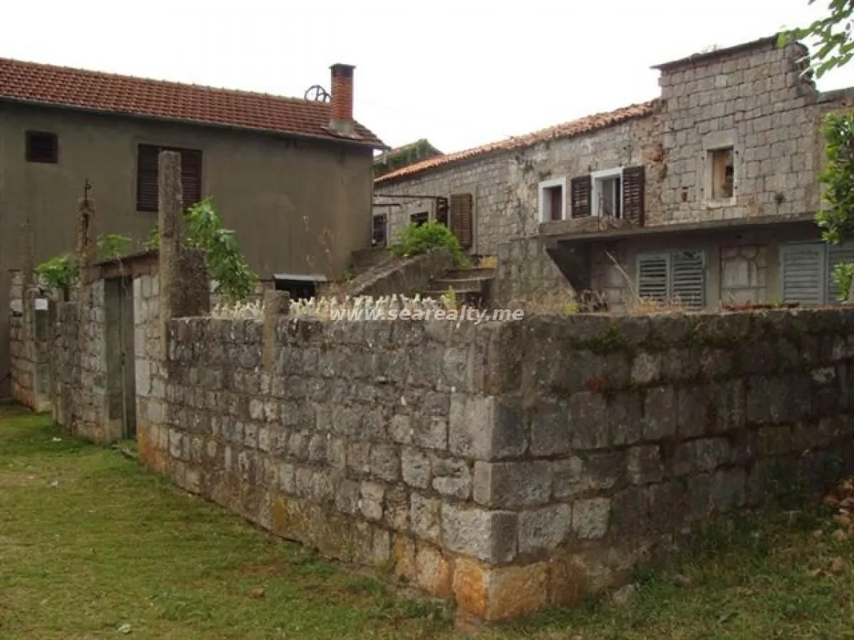 Sale, house, 1150m², Kotor, Crna Gora