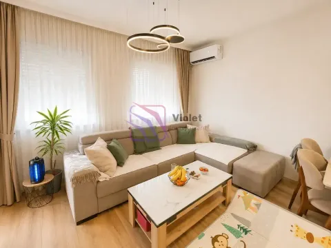Prodaja, jednosoban stan, 40m², Stari Aerodrom, Podgorica - image 15
