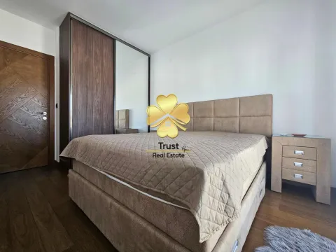 Izdavanje, dvosoban stan, 80m², Ljubović, Podgorica - image 11