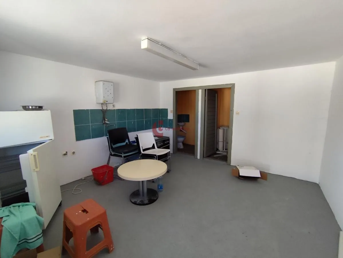 Sale, house, 538m², Peščara, Subotica