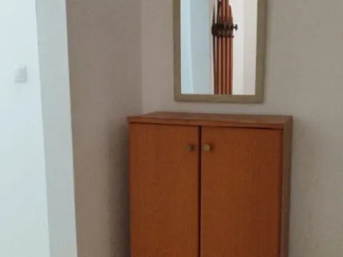 Izdavanje, kuća, 76m², Zagorič, Podgorica - image 5